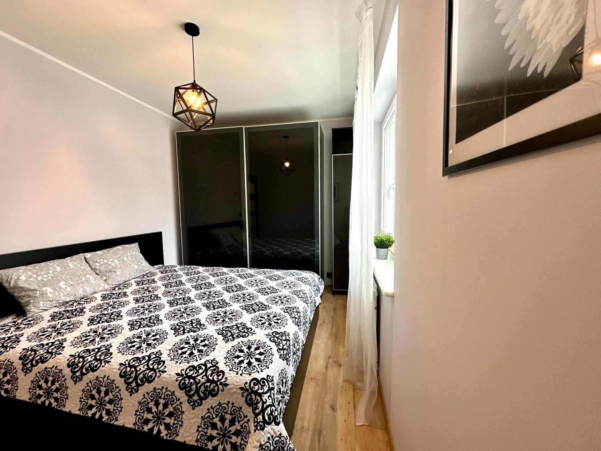 Appartamento Apartament Z Tarasem Gdynia Dabrowa Esterno foto